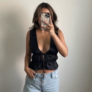 BNWT Motel rocks Kayson Crop Top In Satin Black